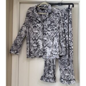 NWOT Donna Karan Sleepwear SET Size L Snake Print Long‎ Sleeve Pajama Set Fleece